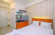 Kamar Tidur 2 Modern And Stylish Studio At Green Pramuka Apartment