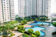 Swimming Pool Comfort 1Br With Wardrobe Room At Green Bay Pluit Apartment