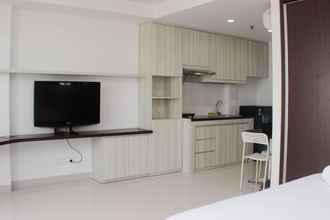 Kamar Tidur 4 Spacious And Elegant Studio Azalea Suites Apartment