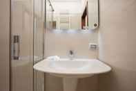 In-room Bathroom HUB NAPLES