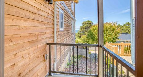 Others 2 Rooftop Ocean Views and Entertainment Area - Gorgeous Coastal Haven