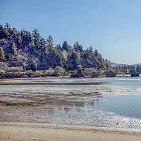 Rooftop Ocean Views and Entertainment Area - Gorgeous Coastal Haven 1, Hotel Roads End State Recreation Site