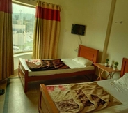 Kamar Tidur 6 Chinar Guest House