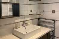 In-room Bathroom Deluxe 11 Unit For Rent In Centre Of Istanbul