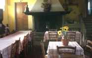 ร้านอาหาร 7 Charming Villa With 6 Bedrooms in Umbria - Italy