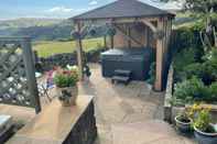 พื้นที่สาธารณะ Inviting 4 Berth Caravan in Hebden Bridge