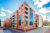 Exterior City Centre Manchester 2 Bed Apartment