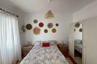 Bedroom Charming 5-bed House in Granja