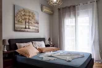 Phòng ngủ 4 Charming Apartment in heart of Athens