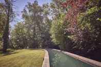 Swimming Pool AQVAE Unconventional Country House