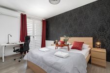 Bedroom Apartment Osiedle Avia by Renters