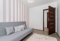 Common Space 6 Apartment Osiedle Avia by Renters