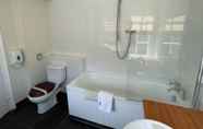 Toilet Kamar 2 The Jolly Sailor