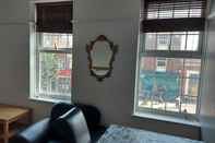 Lobi London Edgware Station Apartment