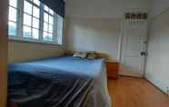 Bilik Tidur 5 London Edgware Station Apartment