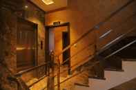 Lobby Raha Hotel
