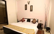 Bilik Tidur 3 Gupta Residency Near Noida Sector 50 Metro Station