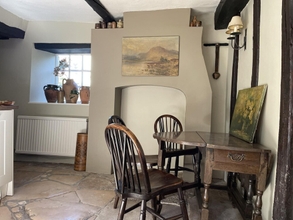 Lobi 4 Stunning 2 Bed Cotswold Cottage Winchcombe