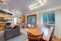 Common Space Mt Baker Lodging Cabin 81 - Sleeps 4