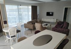 Others 7 Stylish Home With Shared Pools in Alanya