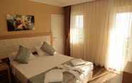 Bedroom 4 Hotel Room With Shared Pool Near Beach in Kusadasi