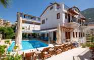 Swimming Pool 6 Amazing Flat With Shared Pool and Balcony in Kas