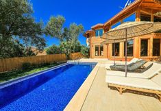 Hồ bơi 4 Villa With Pool Surrounded by Nature in Kas