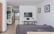 Khác 5 Stylish 1 Bedroom Apartment in Holborn in a Great Location
