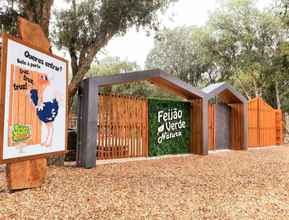 Exterior 4 Natura Fun House & Camping