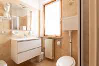 In-room Bathroom Italianway - Belvedere 28 - Ginestra