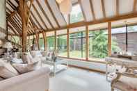 Ruang Umum Luxury 3 Bedroom Barn Conversion - Canterbury