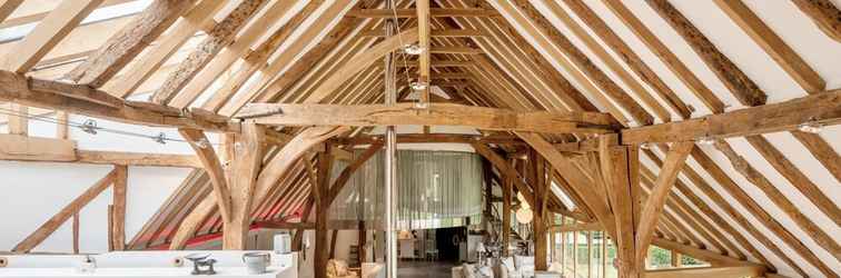 Lobby Luxury 3 Bedroom Barn Conversion - Canterbury