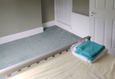 Others 2 Captivating 2-bed House in Nuneaton