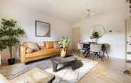 Common Space 5 The Reading Wonder - Stunning 2bdr Flat With Parking