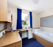 Bedroom 4 Ensuite Rooms at Westminster Hall-OXFORD - Campus Accommodation