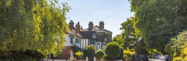 Exterior The Finchley Bolthole - Delightful 2bdr Flat