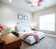 Kamar Tidur 2 Mermaid by Avantstay Private Estate w/ Pool, Volleyball & Arcade!