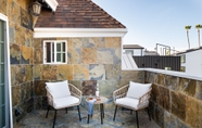 Ruang Umum 6 Sand Castle by Avantstay Beach House on Balboa Peninsula w/ Patio & Hot Tub