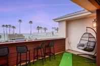 Ruang Umum Salt Spray by Avantstay2 Private Balconies in Oceanside 10mins From the Beach!