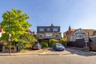 Bangunan The Finchley Bolthole - Delightful 2bdr Flat