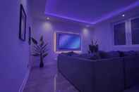 Entertainment Facility Stunning Luxury Apartment Near Motherwell