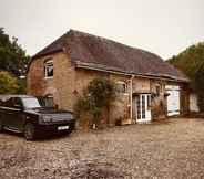 Others 5 Manor House Mews Rustic Stable Conversion