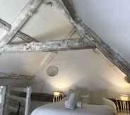 Others 4 Manor House Mews Rustic Stable Conversion