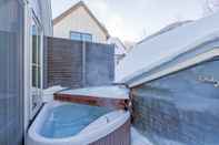 Swimming Pool Tavern House by Avantstay Gorgeous Home Close to the Slopes