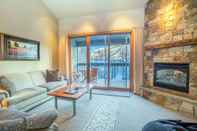 Common Space Riverside Condos C202 by Avantstay Condo Close To Downtown, Town Park & Ski Lift #8