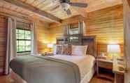 Bedroom 7 Little Sparrow by Avantstaydowntown Pigeon Forge Cabin