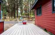 Common Space 6 Quiet River Bend Cabin by Avantstay 35 Mins to Mt Bachelor 10 Mins to Town Centre Hot Tub!