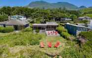 Bangunan 2 The Pilot House by Avantstay Stunning Home Right On Arch Cape Beach!