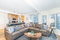 Common Space Manitou Riverhouse 115 by Avantstay Spacious Condo in the Centre of Telluride