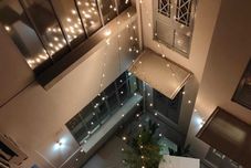 ล็อบบี้ The Assembly Place, A Co-Living Hotel At Mayo